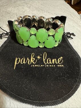 Park Lane Bright Green Cluster Stone Bracelet